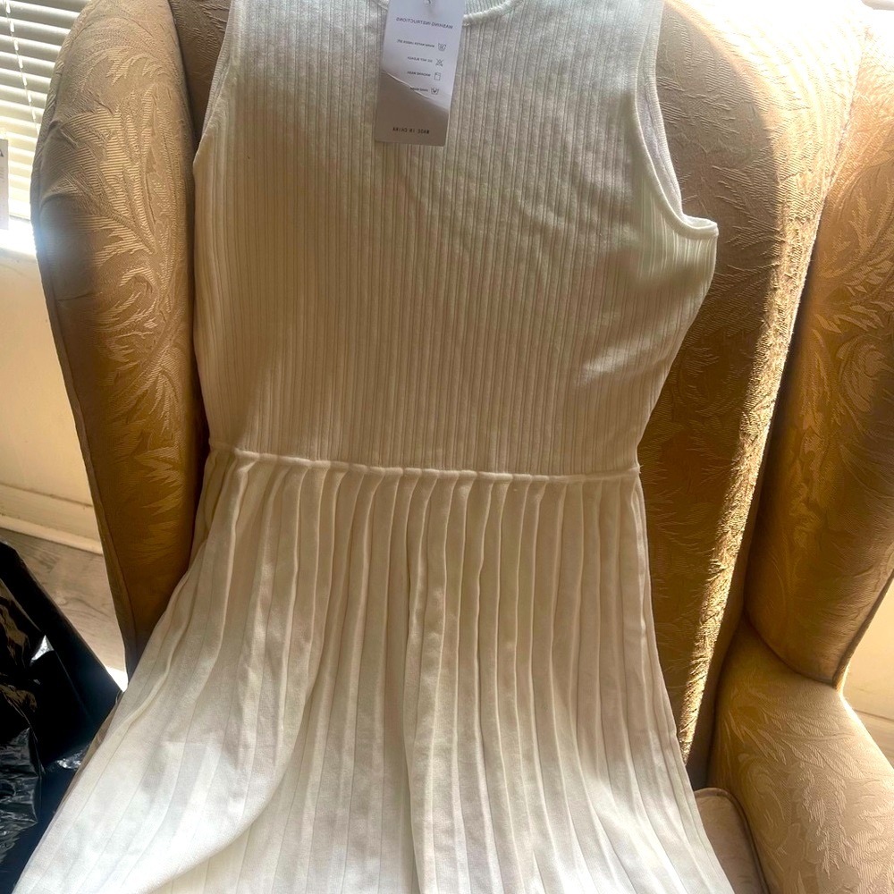 ZESICA Chic White Sleeveless Midi Dress- Size L